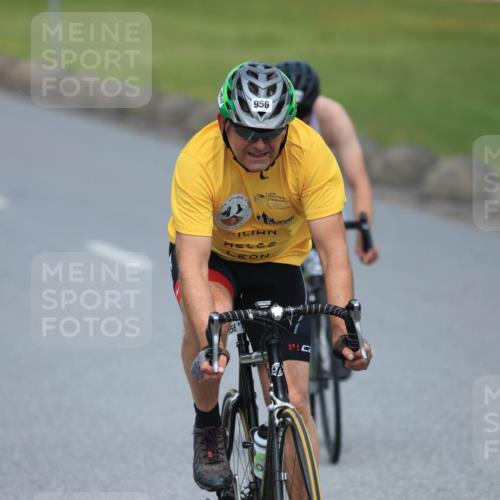 21.06.2025 - 27. Vierlanden-Triathlon H.Heesch http://msf.ph/oto/7993002 15.06.2025 12:04:01 Radfahren 653, 695, 735, 736, 764, 775, 798, 858, 956 meine-sportfotos.de