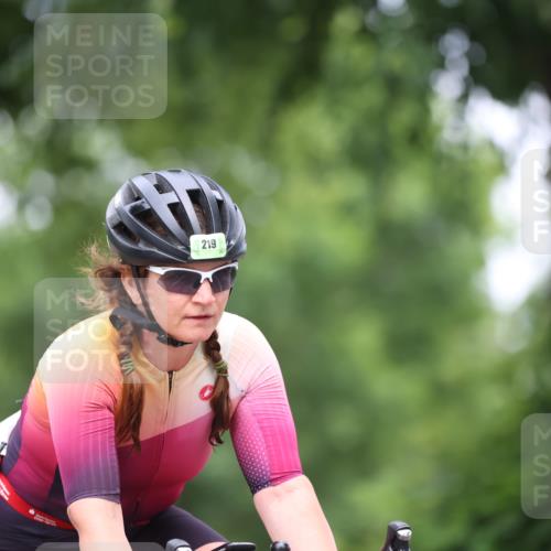 15.06.2025 - 7 Türme Triathlon Yannick Fuchs http://msf.ph/oto/7993008 15.06.2025 12:04:08 Radfahren 219 meine-sportfotos.de