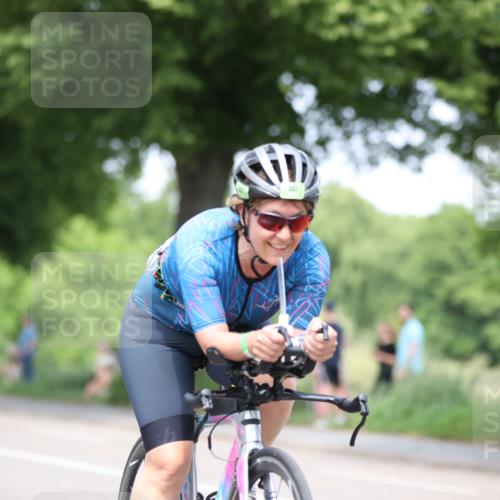 15.06.2025 - 7 Türme Triathlon Yannick Fuchs http://msf.ph/oto/7993009 15.06.2025 13:06:23 Radfahren 207, 427, 464, 1200 meine-sportfotos.de