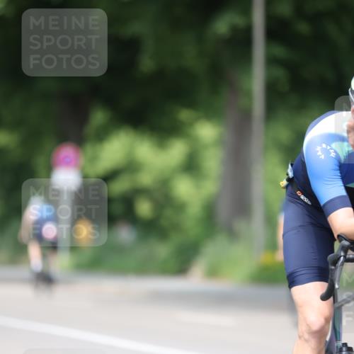 15.06.2025 - 7 Türme Triathlon Yannick Fuchs http://msf.ph/oto/7993090 15.06.2025 13:06:35 Radfahren 502, 834 meine-sportfotos.de