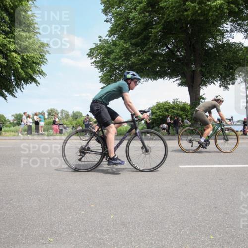 15.06.2025 - 7 Türme Triathlon Yannick Fuchs http://msf.ph/oto/7993104 15.06.2025 13:30:25 Radfahren 305, 332, 462, 681, 1019, 1028, 1070 meine-sportfotos.de