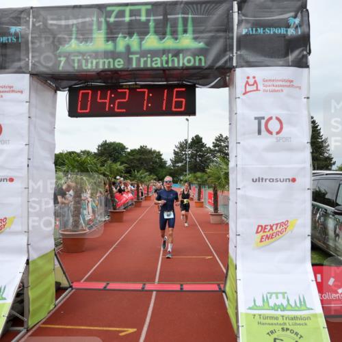 15.06.2025 - 7 Türme Triathlon Michael Strokosch http://msf.ph/oto/7993133 15.06.2025 14:27:16 Ziel 612, 621, 794, 835, 1079 meine-sportfotos.de
