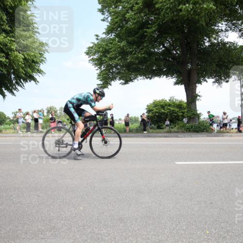 15.06.2025 - 7 Türme Triathlon Yannick Fuchs http://msf.ph/oto/7993294 15.06.2025 13:31:13 Radfahren 386, 741, 938, 1166 meine-sportfotos.de
