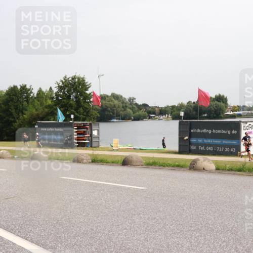 15.06.2025 - 27. Vierlanden-Triathlon H.Heesch http://msf.ph/oto/7993578 15.06.2025 11:16:28 Radfahren 45, 603, 717, 794, 805 meine-sportfotos.de