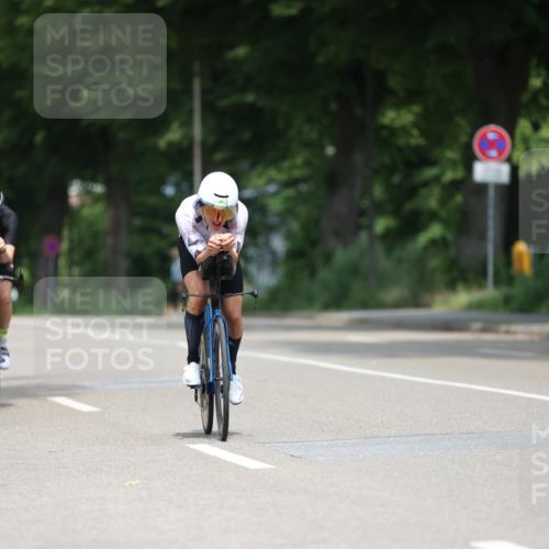 15.06.2025 - 7 Türme Triathlon Yannick Fuchs http://msf.ph/oto/7993602 15.06.2025 12:07:46 Radfahren 280, 282, 285, 292, 333 meine-sportfotos.de
