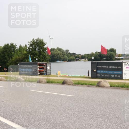 15.06.2025 - 27. Vierlanden-Triathlon H.Heesch http://msf.ph/oto/7993623 15.06.2025 11:16:29 Radfahren 45, 603, 717, 794, 805 meine-sportfotos.de