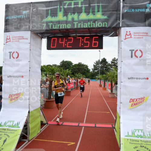 15.06.2025 - 7 Türme Triathlon Michael Strokosch http://msf.ph/oto/7993680 15.06.2025 14:27:56 Ziel 485, 606, 911, 993 meine-sportfotos.de