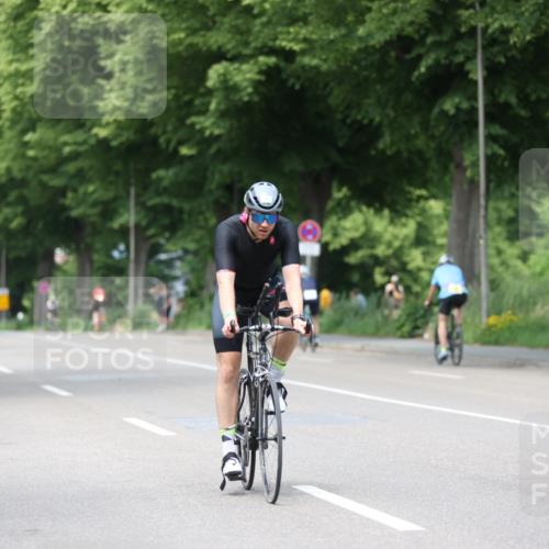 15.06.2025 - 7 Türme Triathlon Yannick Fuchs http://msf.ph/oto/7993684 15.06.2025 13:07:32 Radfahren 285, 295, 324, 548 meine-sportfotos.de