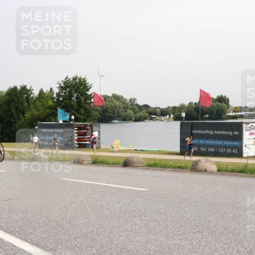 21.06.2025 - 27. Vierlanden-Triathlon H.Heesch http://msf.ph/oto/7993707 15.06.2025 11:17:23 Radfahren 672, 782, 847 meine-sportfotos.de