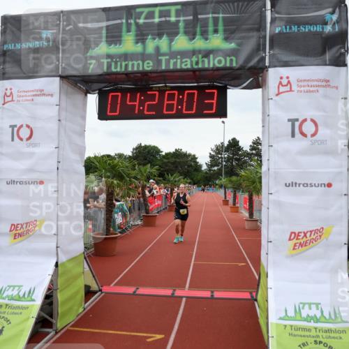15.06.2025 - 7 Türme Triathlon Michael Strokosch http://msf.ph/oto/7993752 15.06.2025 14:28:03 Ziel 485, 606, 706 meine-sportfotos.de
