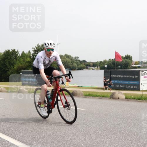 21.06.2025 - 27. Vierlanden-Triathlon H.Heesch http://msf.ph/oto/7993758 15.06.2025 11:17:52 Radfahren 7, 148, 153, 154, 720, 947 meine-sportfotos.de