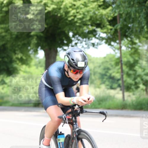 15.06.2025 - 7 Türme Triathlon Yannick Fuchs http://msf.ph/oto/7993827 15.06.2025 12:07:52 Radfahren 280, 285, 292, 295, 333 meine-sportfotos.de