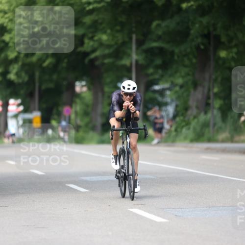 15.06.2025 - 7 Türme Triathlon Yannick Fuchs http://msf.ph/oto/7993829 15.06.2025 13:07:50 Radfahren 475, 479 meine-sportfotos.de