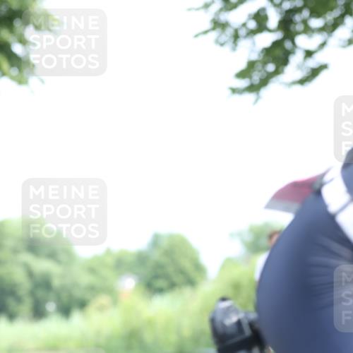 15.06.2025 - 7 Türme Triathlon Yannick Fuchs http://msf.ph/oto/7993842 15.06.2025 12:07:53 Radfahren 280, 292, 295, 333 meine-sportfotos.de