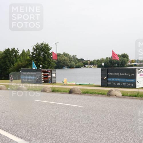 21.06.2025 - 27. Vierlanden-Triathlon H.Heesch http://msf.ph/oto/7993882 15.06.2025 11:18:27 Radfahren 219, 750 meine-sportfotos.de