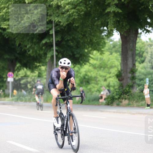 15.06.2025 - 7 Türme Triathlon Yannick Fuchs http://msf.ph/oto/7993899 15.06.2025 13:07:51 Radfahren 475, 479 meine-sportfotos.de