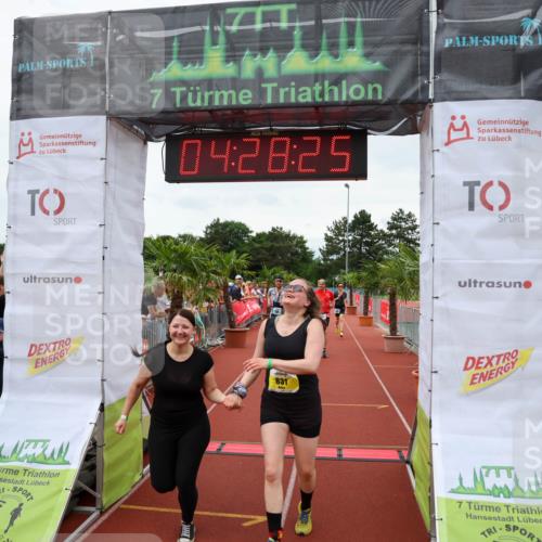 15.06.2025 - 7 Türme Triathlon Michael Strokosch http://msf.ph/oto/7993925 15.06.2025 14:28:24 Ziel 367, 383, 388, 559, 799, 831, 1163 meine-sportfotos.de