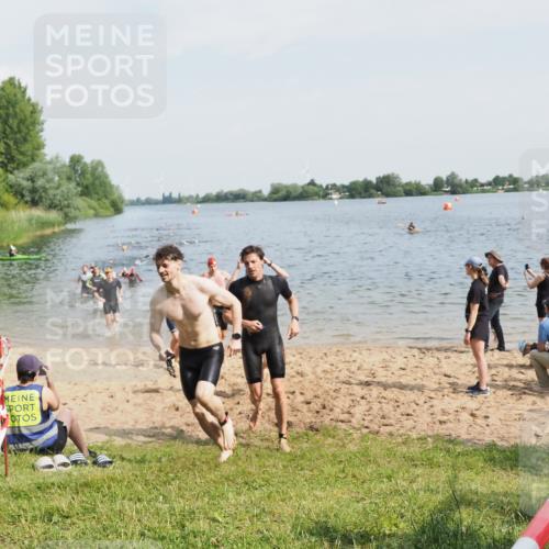 21.06.2025 - 27. Vierlanden-Triathlon MichiJ http://msf.ph/oto/7993942 15.06.2026 09:55:52 Schwimmen 280, 283, 300, 303, 308, 310, 312, 322, 331, 338 meine-sportfotos.de