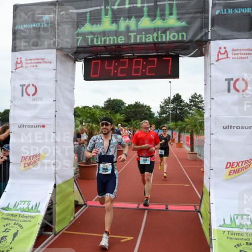 15.06.2025 - 7 Türme Triathlon Michael Strokosch http://msf.ph/oto/7993960 15.06.2025 14:28:27 Ziel 367, 383, 388, 559, 799, 831, 1163 meine-sportfotos.de