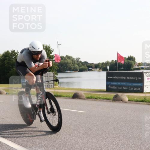 15.06.2025 - 27. Vierlanden-Triathlon H.Heesch http://msf.ph/oto/7994038 15.06.2025 09:04:01 Radfahren 87 meine-sportfotos.de