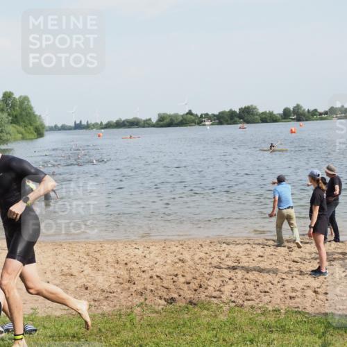 21.06.2025 - 27. Vierlanden-Triathlon MichiJ http://msf.ph/oto/7994047 15.06.2026 09:55:57 Schwimmen 268, 280, 283, 308, 310, 312, 322, 331, 338 meine-sportfotos.de