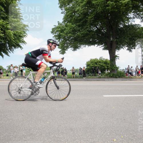 15.06.2025 - 7 Türme Triathlon Yannick Fuchs http://msf.ph/oto/7994091 15.06.2025 13:33:38 Radfahren 512, 889 meine-sportfotos.de