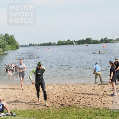 21.06.2025 - 27. Vierlanden-Triathlon MichiJ http://msf.ph/oto/7994100 15.06.2026 09:55:59 Schwimmen 268, 280, 283, 308, 310, 312, 322, 331, 338 meine-sportfotos.de