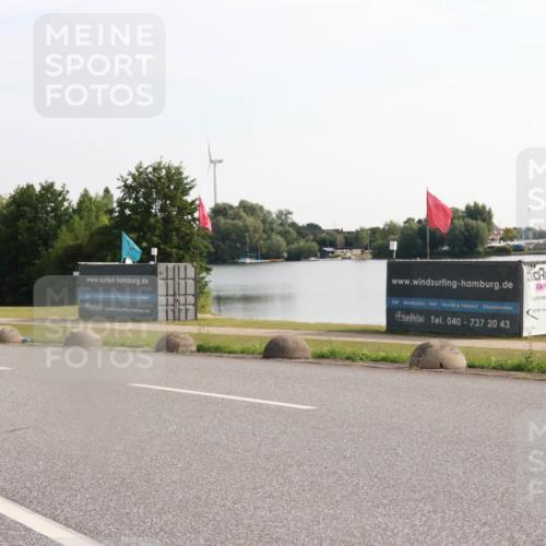 15.06.2025 - 27. Vierlanden-Triathlon H.Heesch http://msf.ph/oto/7994148 15.06.2025 09:07:04 Radfahren  meine-sportfotos.de