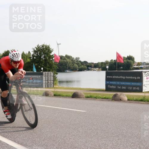 15.06.2025 - 27. Vierlanden-Triathlon H.Heesch http://msf.ph/oto/7994177 15.06.2025 09:07:09 Radfahren 41, 124 meine-sportfotos.de