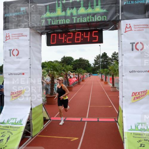 15.06.2025 - 7 Türme Triathlon Michael Strokosch http://msf.ph/oto/7994195 15.06.2025 14:28:45 Ziel 1053 meine-sportfotos.de