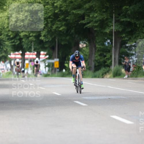15.06.2025 - 7 Türme Triathlon Yannick Fuchs http://msf.ph/oto/7994206 15.06.2025 13:08:08 Radfahren 299, 338, 552, 600, 1065 meine-sportfotos.de