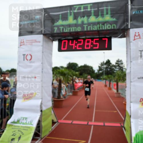 15.06.2025 - 7 Türme Triathlon Michael Strokosch http://msf.ph/oto/7994230 15.06.2025 14:28:57 Ziel 471, 1015 meine-sportfotos.de