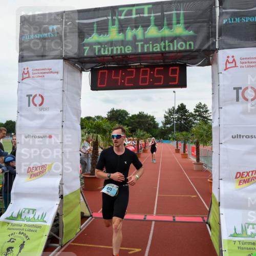 15.06.2025 - 7 Türme Triathlon Michael Strokosch http://msf.ph/oto/7994250 15.06.2025 14:28:58 Ziel 471, 1015 meine-sportfotos.de