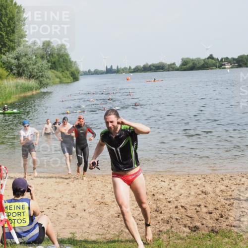 21.06.2025 - 27. Vierlanden-Triathlon MichiJ http://msf.ph/oto/7994271 15.06.2026 09:56:06 Schwimmen 268, 277, 285, 310, 312, 315, 349, 357 meine-sportfotos.de