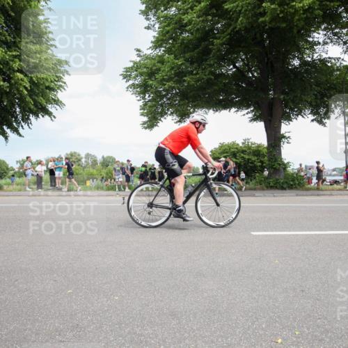 15.06.2025 - 7 Türme Triathlon Yannick Fuchs http://msf.ph/oto/7994329 15.06.2025 13:35:06 Radfahren  meine-sportfotos.de