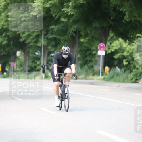 15.06.2025 - 7 Türme Triathlon Yannick Fuchs http://msf.ph/oto/7994405 15.06.2025 13:08:46 Radfahren 329 meine-sportfotos.de