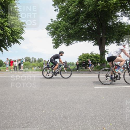 15.06.2025 - 7 Türme Triathlon Yannick Fuchs http://msf.ph/oto/7994416 15.06.2025 13:35:48 Radfahren 302, 868, 953 meine-sportfotos.de