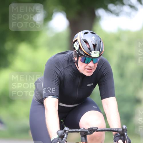 15.06.2025 - 7 Türme Triathlon Yannick Fuchs http://msf.ph/oto/7994421 15.06.2025 13:08:47 Radfahren 329 meine-sportfotos.de