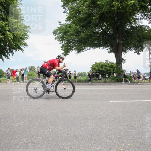15.06.2025 - 7 Türme Triathlon Yannick Fuchs http://msf.ph/oto/7994448 15.06.2025 13:35:58 Radfahren 302, 1010 meine-sportfotos.de