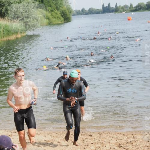 21.06.2025 - 27. Vierlanden-Triathlon MichiJ http://msf.ph/oto/7994460 15.06.2026 09:56:16 Schwimmen 260, 277, 285, 314, 315, 323, 349, 357, 438 meine-sportfotos.de