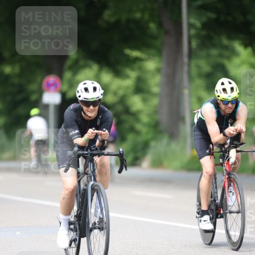 15.06.2025 - 7 Türme Triathlon Yannick Fuchs http://msf.ph/oto/7994485 15.06.2025 13:09:12 Radfahren 267, 472, 486, 650, 675, 847, 1092 meine-sportfotos.de
