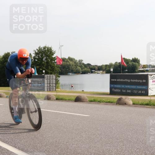 15.06.2025 - 27. Vierlanden-Triathlon H.Heesch http://msf.ph/oto/7994515 15.06.2025 09:11:10 Radfahren 61 meine-sportfotos.de