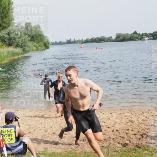 21.06.2025 - 27. Vierlanden-Triathlon MichiJ http://msf.ph/oto/7994525 15.06.2026 09:56:18 Schwimmen 260, 314, 315, 323, 349, 438 meine-sportfotos.de