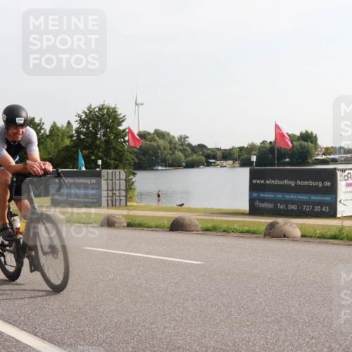 15.06.2025 - 27. Vierlanden-Triathlon H.Heesch http://msf.ph/oto/7994527 15.06.2025 09:11:27 Radfahren 149 meine-sportfotos.de