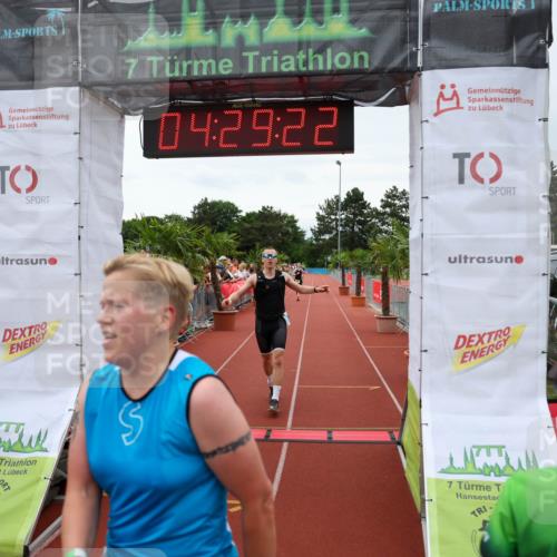 15.06.2025 - 7 Türme Triathlon Michael Strokosch http://msf.ph/oto/7994537 15.06.2025 14:29:22 Ziel 502, 626 meine-sportfotos.de