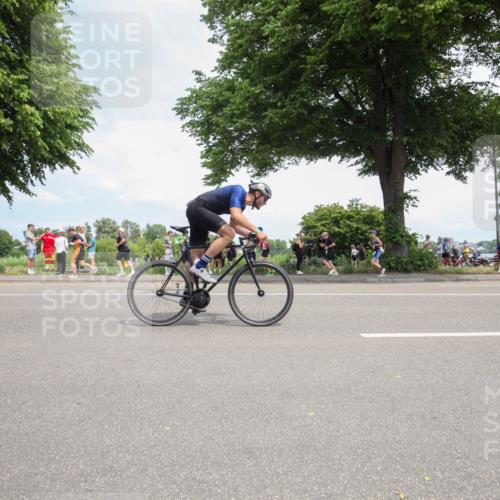 15.06.2025 - 7 Türme Triathlon Yannick Fuchs http://msf.ph/oto/7994559 15.06.2025 13:36:19 Radfahren 464, 503, 1088 meine-sportfotos.de