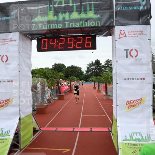 15.06.2025 - 7 Türme Triathlon Michael Strokosch http://msf.ph/oto/7994603 15.06.2025 14:29:26 Ziel 502, 626, 819 meine-sportfotos.de