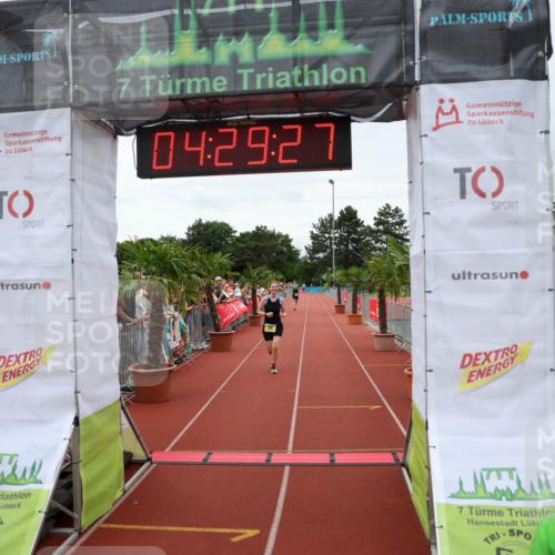 15.06.2025 - 7 Türme Triathlon Michael Strokosch http://msf.ph/oto/7994617 15.06.2025 14:29:26 Ziel 502, 626, 819 meine-sportfotos.de