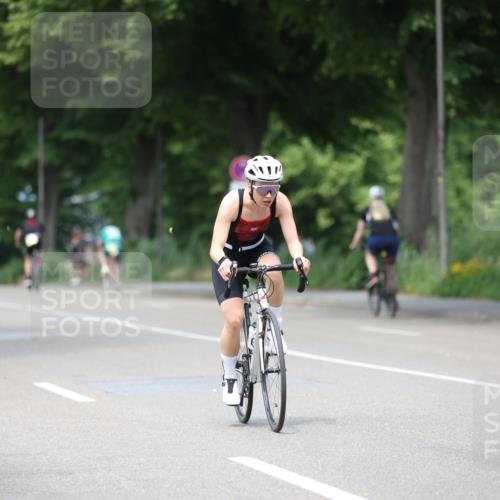 15.06.2025 - 7 Türme Triathlon Yannick Fuchs http://msf.ph/oto/7994625 15.06.2025 13:09:25 Radfahren 403, 1025, 1111, 1123 meine-sportfotos.de