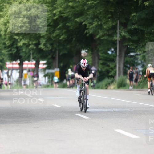 15.06.2025 - 7 Türme Triathlon Yannick Fuchs http://msf.ph/oto/7994661 15.06.2025 13:09:38 Radfahren 607, 705 meine-sportfotos.de